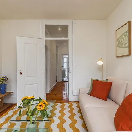 Chiado Charm Sunny 1br With Views With Ac Lejlighed